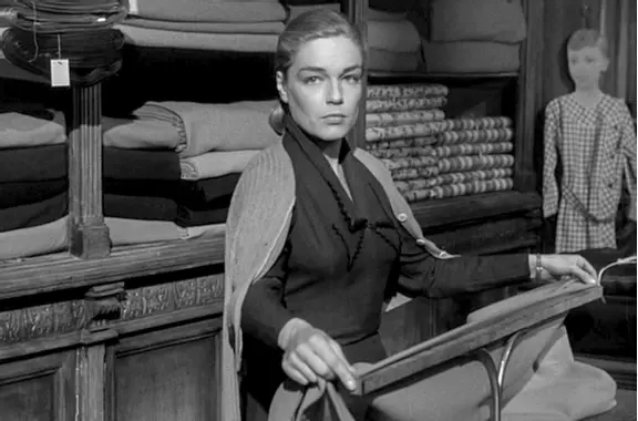 Simone Signoret incarnant Thérèse Raquin dans un film de 1953.